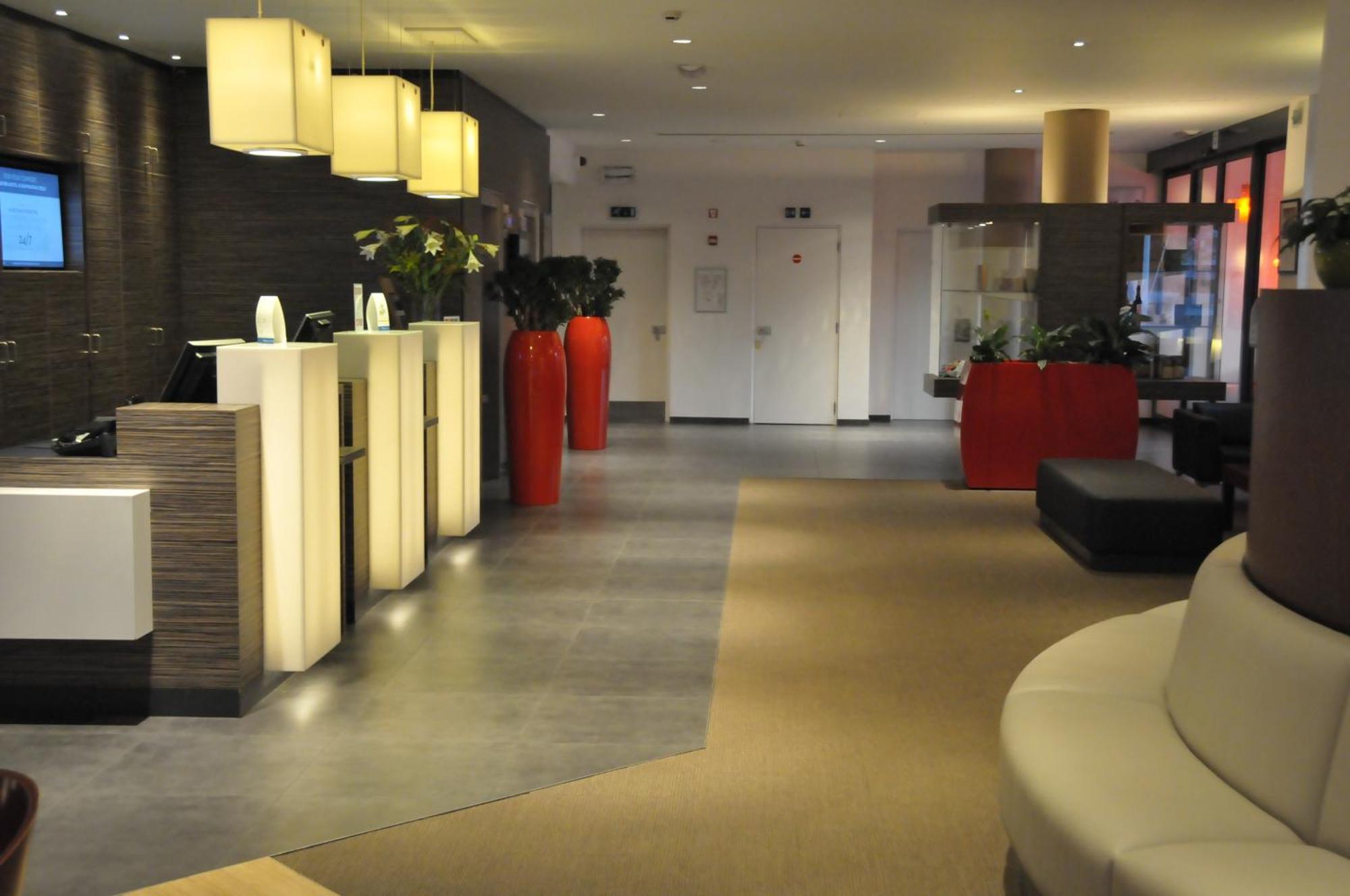 Ibis Centrum Hotel 3*